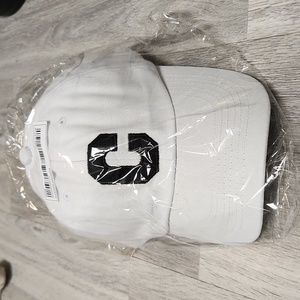 BRAND NEW! C LETTER DAD CAP HAT WHITE COLOR